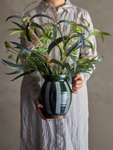 FRIGG VASE GREEN – Vaso in gres verde Bloomingville